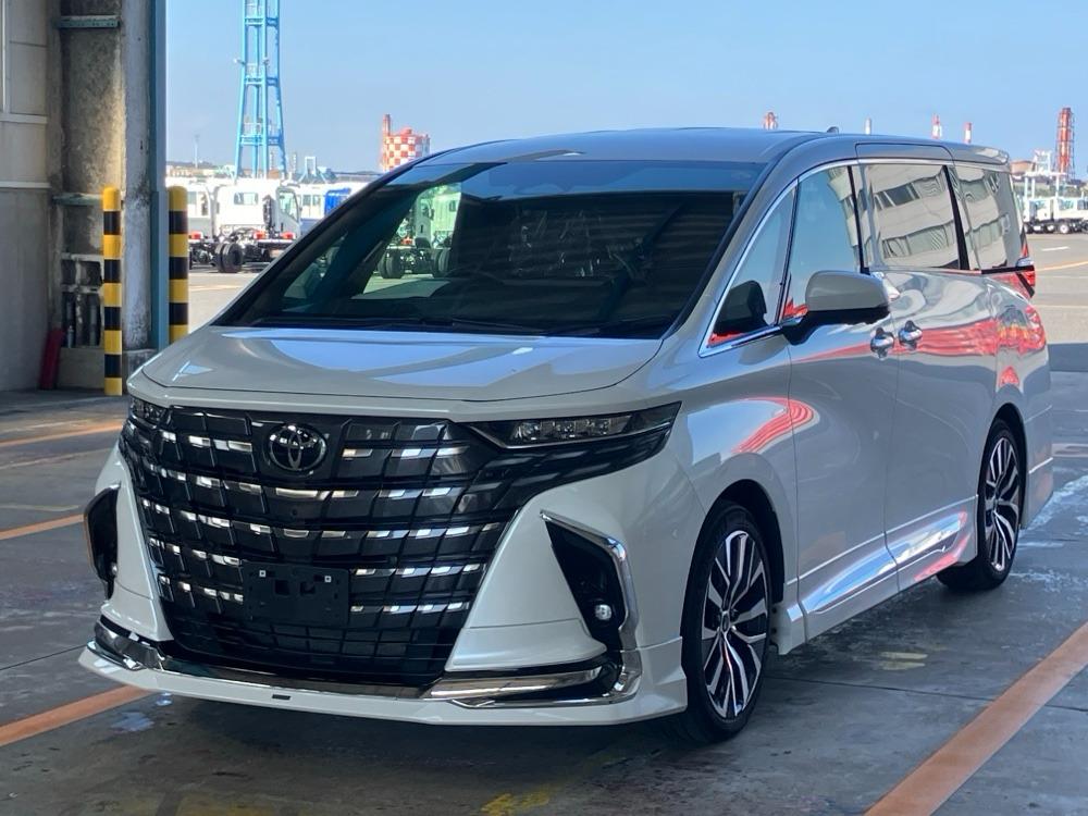 2025 Toyota Alphard Z 2.5L Hybrid — photo 1 of 7