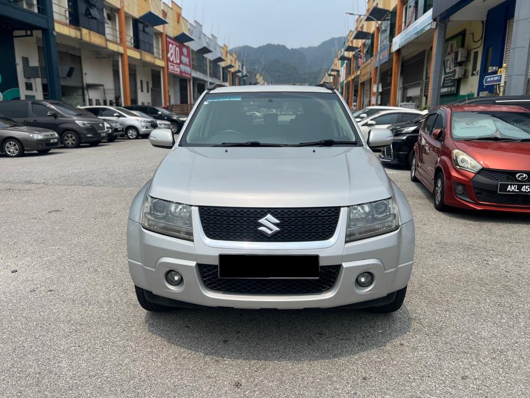 2010 SUZUKI Grand Vitara 2.0 — photo 1 of 14